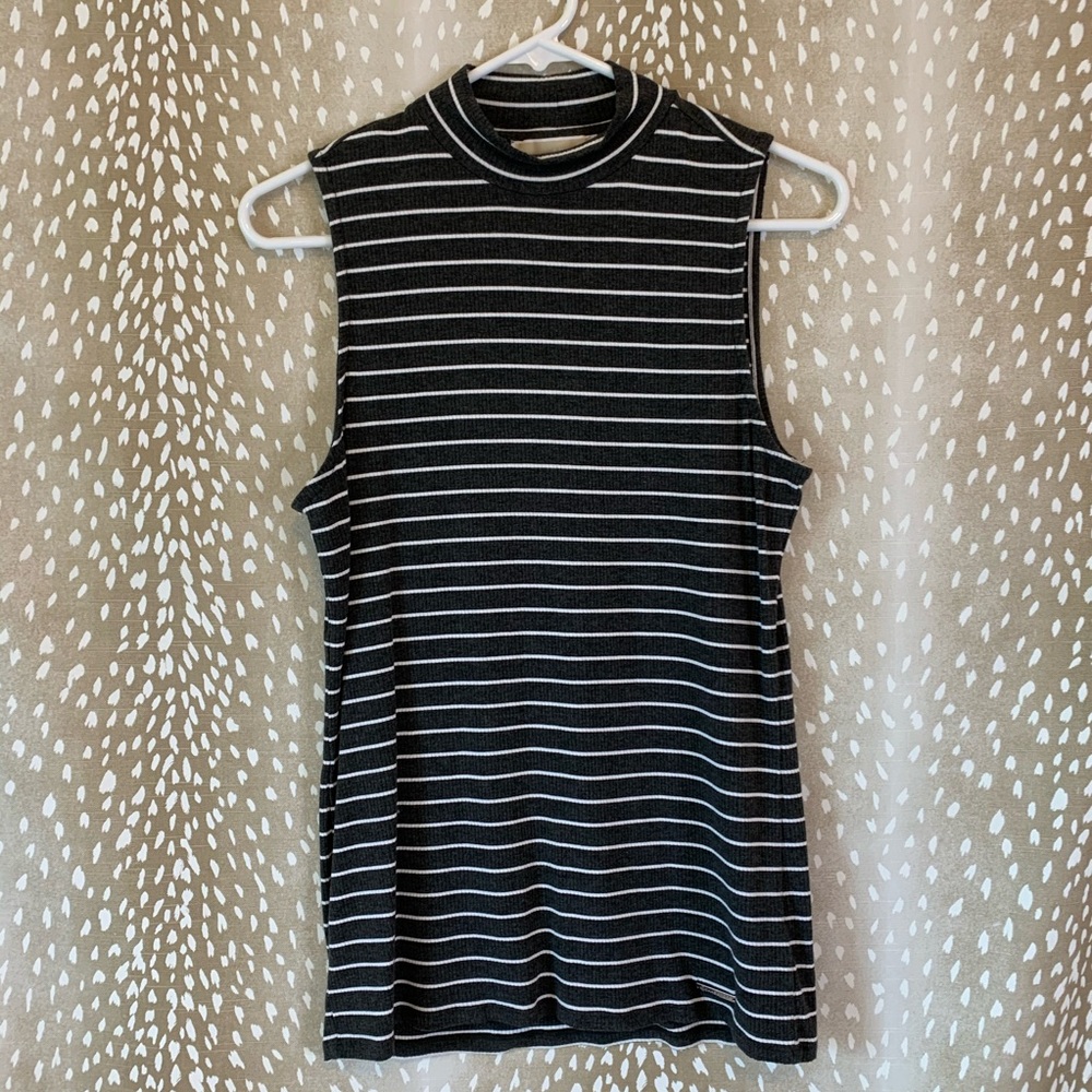 Michael Kors Sleeveless Ribbed Tank Top Size large